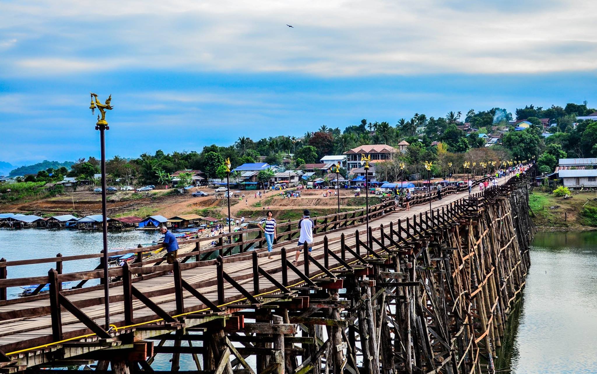 สะพานมอญ